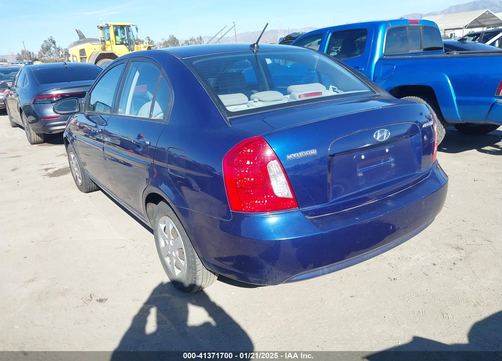 2009 HYUNDAI ACCENT GLS VIN: KMHCN46CX9U285217
