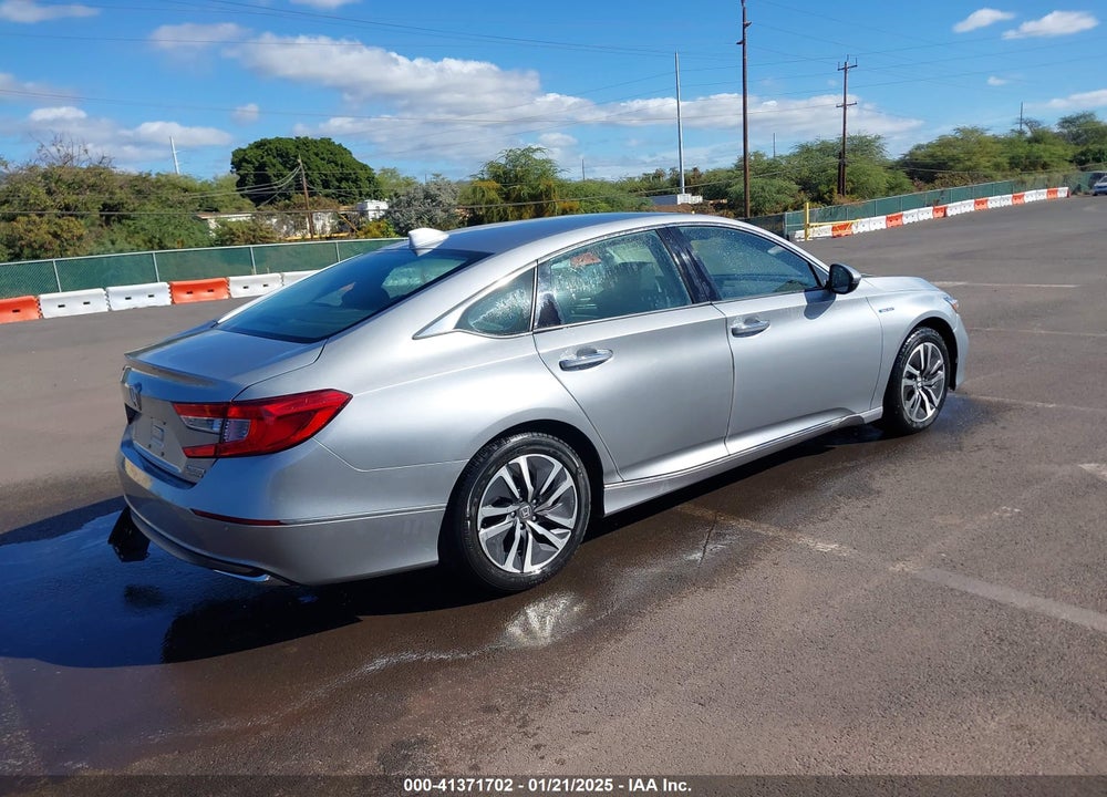 2020 HONDA ACCORD HYBRID TOURING VIN: 1HGCV3F98LA005520