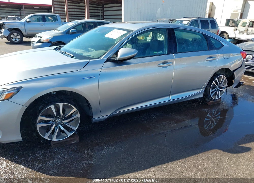 2020 HONDA ACCORD HYBRID TOURING VIN: 1HGCV3F98LA005520