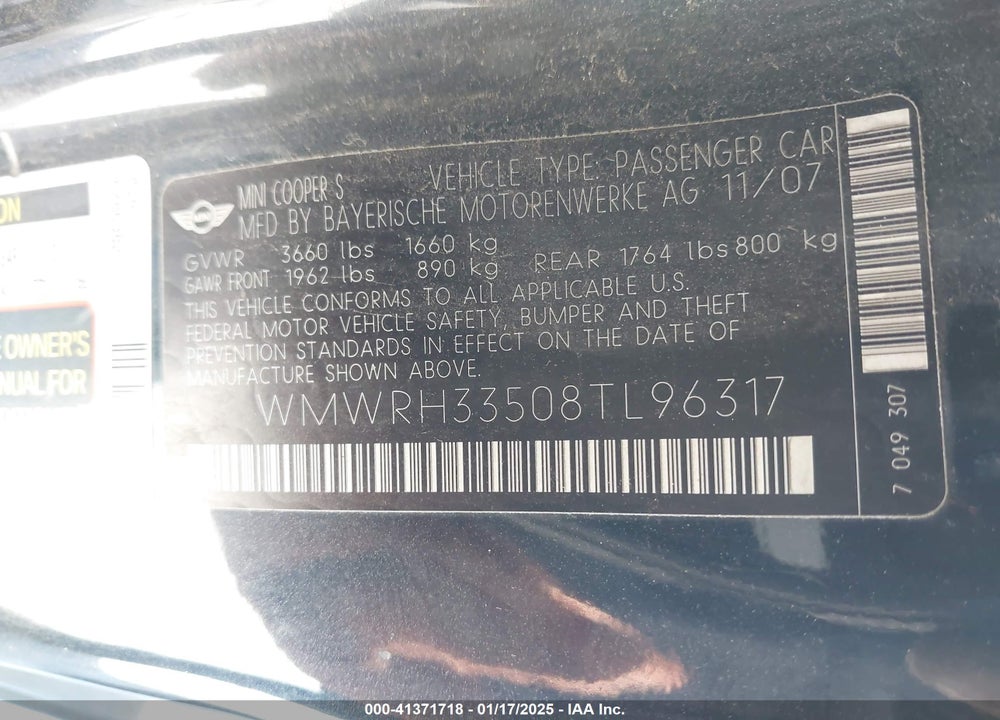 2008 MINI COOPER S VIN: WMWRH33508TL96317