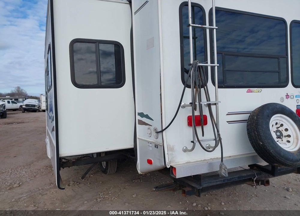 2006 FOREST RIVER WILDCAT VIN: 4X4FWCC276V013440
