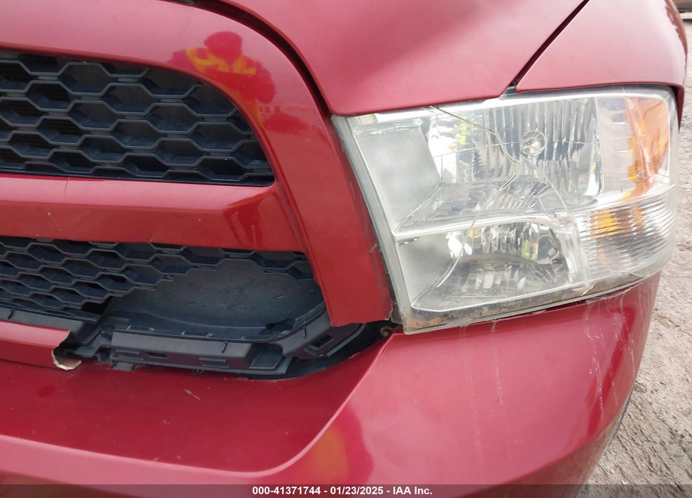 2013 RAM 1500 VIN: 1C6RR6FT3DS638956