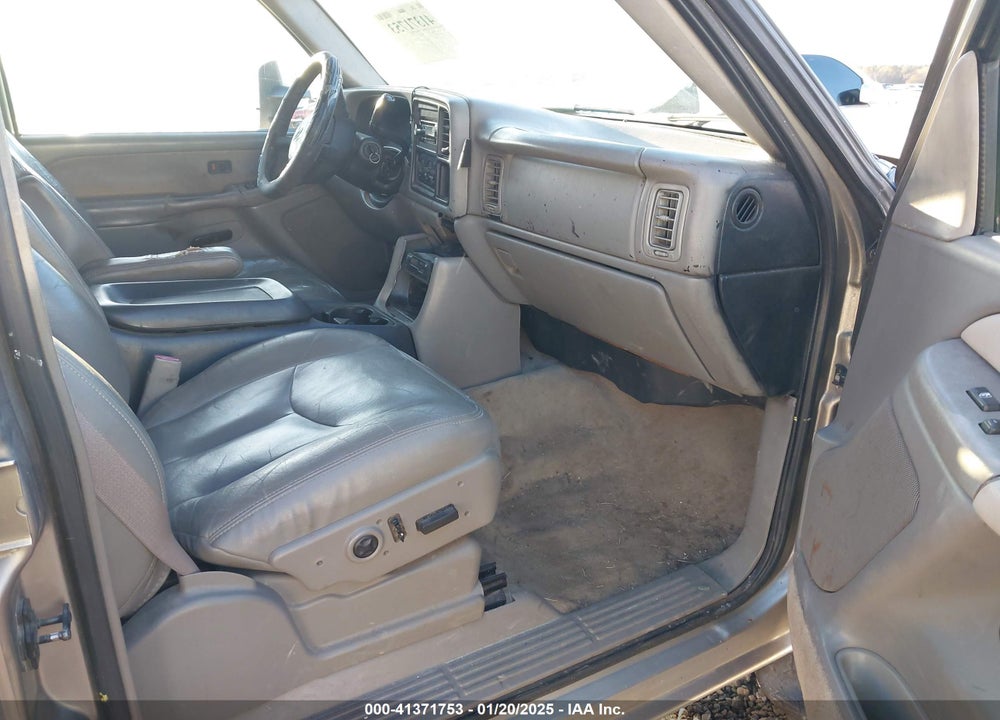 2002 CHEVROLET SILVERADO 2500HD LS VIN: 1GCHK23132F143019