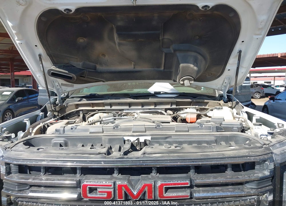 2022 GMC SIERRA 2500HD 4WD STANDARD BED AT4 VIN: 1GT49PEYXNF261753