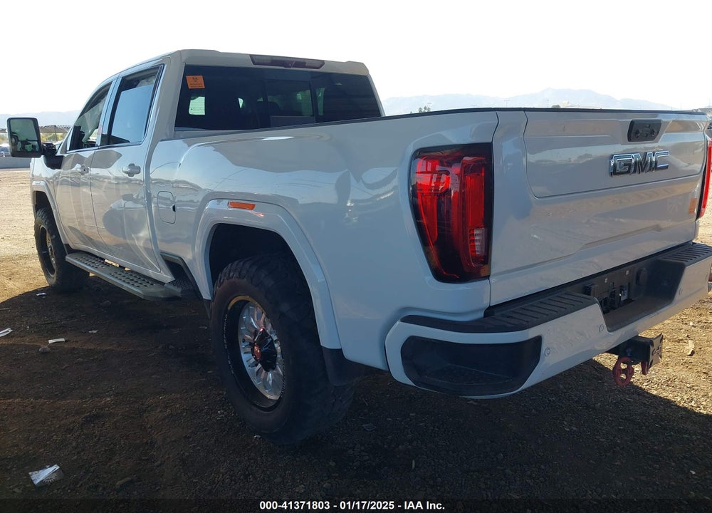 2022 GMC SIERRA 2500HD 4WD STANDARD BED AT4 VIN: 1GT49PEYXNF261753