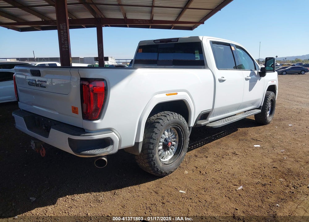 2022 GMC SIERRA 2500HD 4WD STANDARD BED AT4 VIN: 1GT49PEYXNF261753