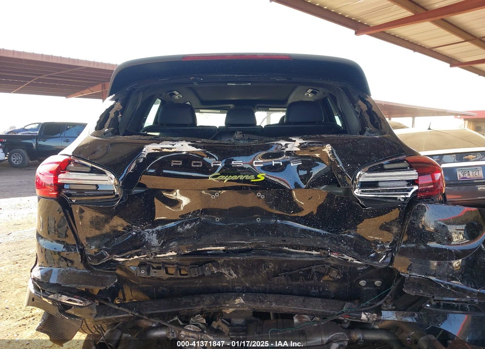 2016 PORSCHE CAYENNE E-HYBRID S VIN: WP1AE2A24GLA17229