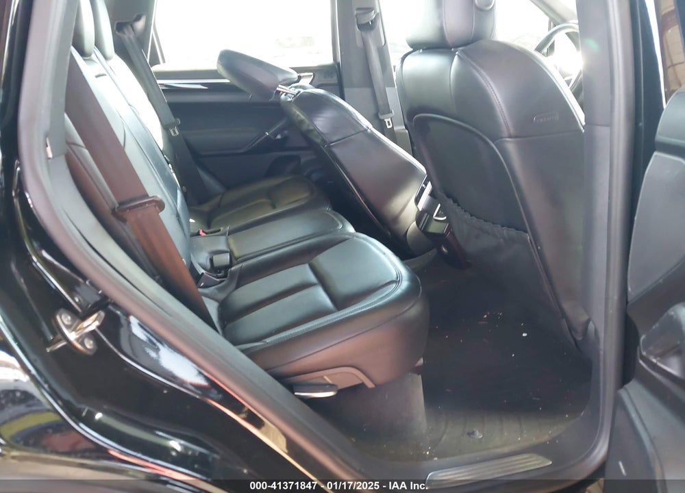 2016 PORSCHE CAYENNE E-HYBRID S VIN: WP1AE2A24GLA17229