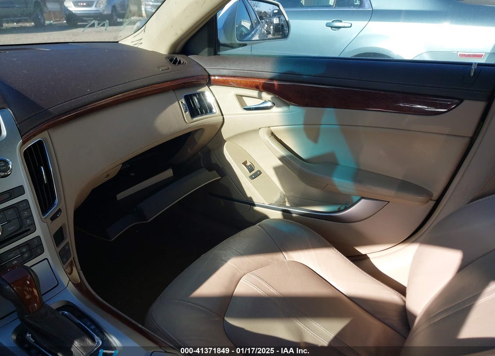 2012 CADILLAC CTS LUXURY VIN: 1G6DE5E50C0138004