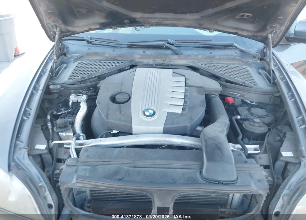 2011 BMW X5 VIN: 5UXZW0C58BL662602
