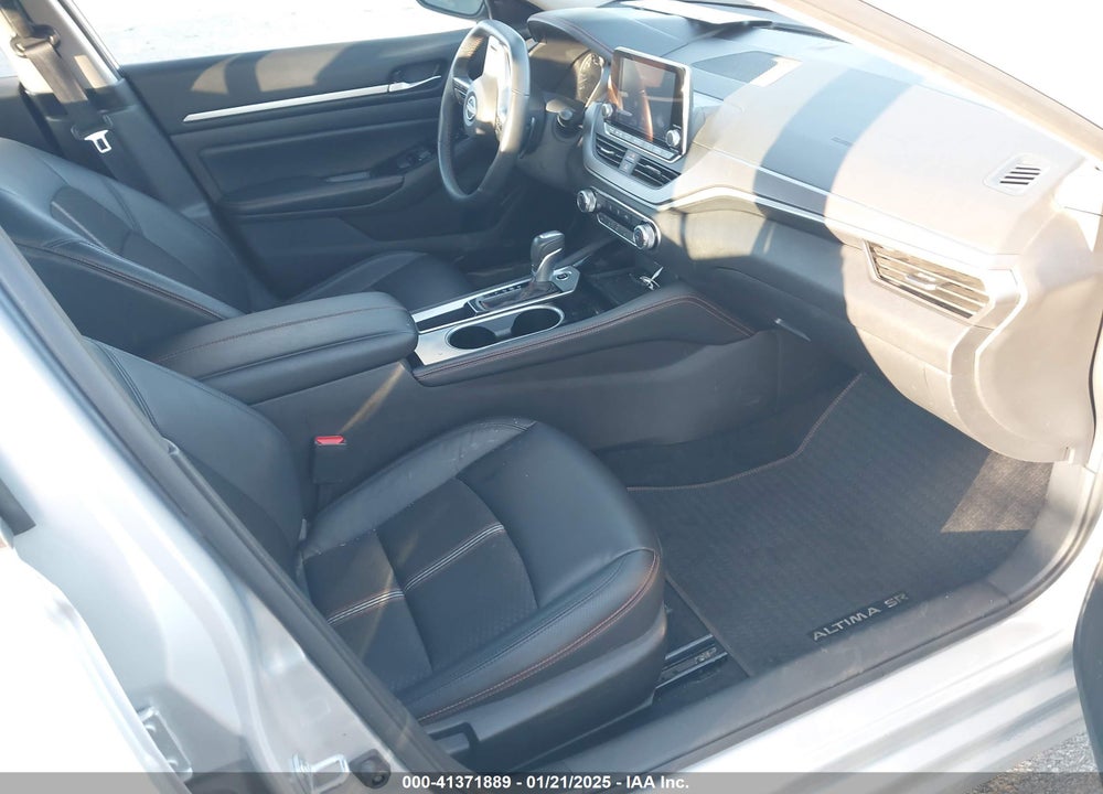2024 NISSAN ALTIMA SR FWD VIN: 1N4BL4CV8RN362663