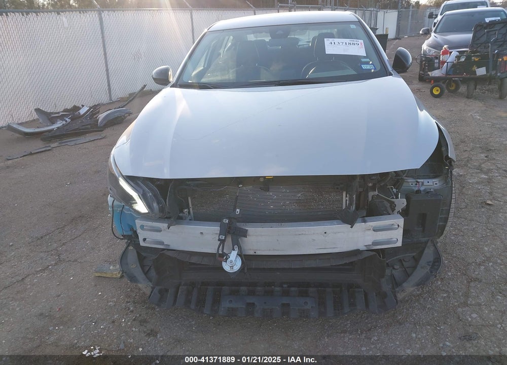 2024 NISSAN ALTIMA SR FWD VIN: 1N4BL4CV8RN362663