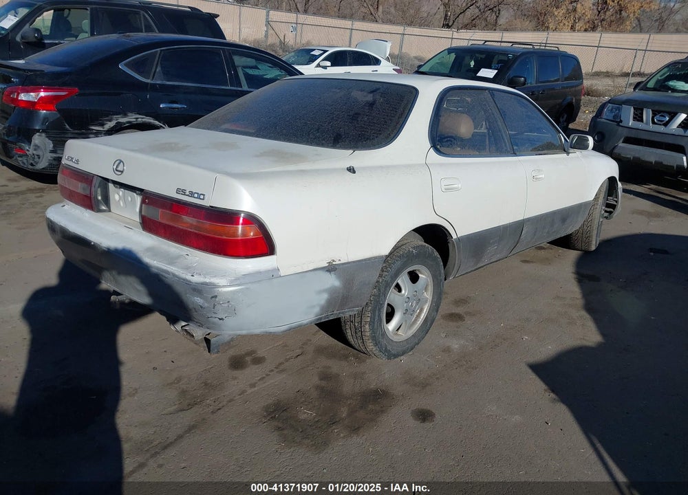 1996 LEXUS ES 300 VIN: JT8BF12G2T0163288