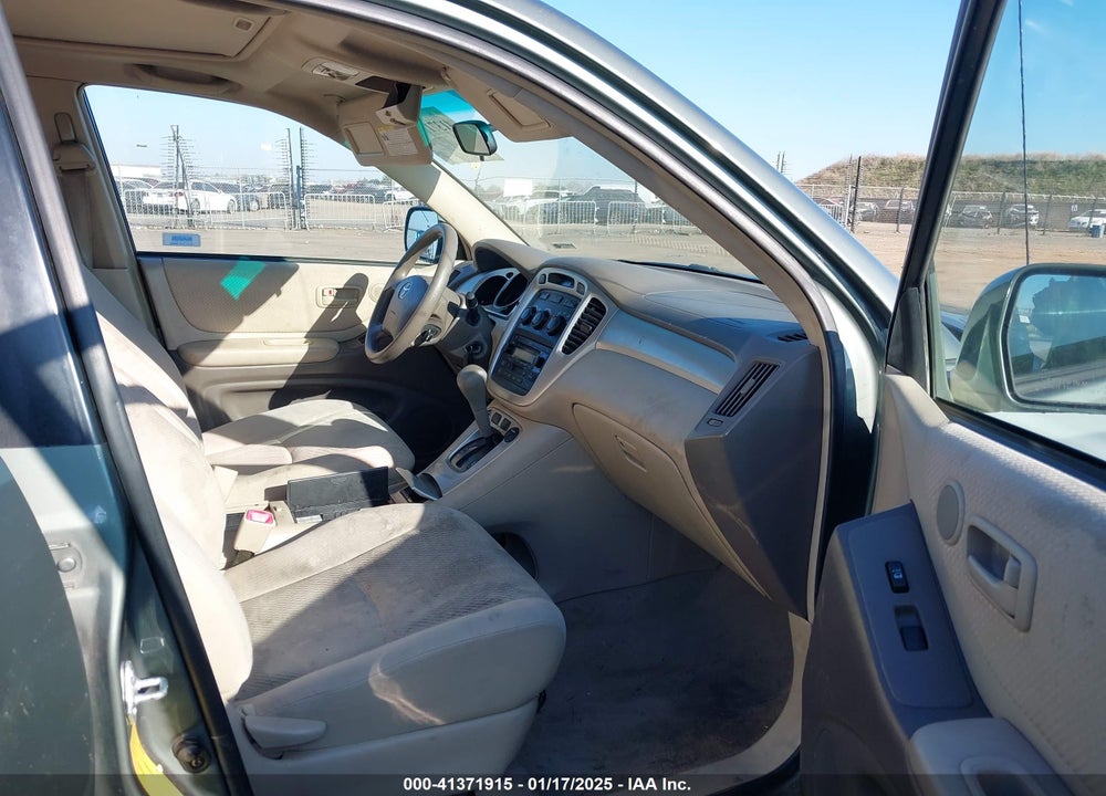2005 TOYOTA HIGHLANDER V6 VIN: JTEDP21A150052434