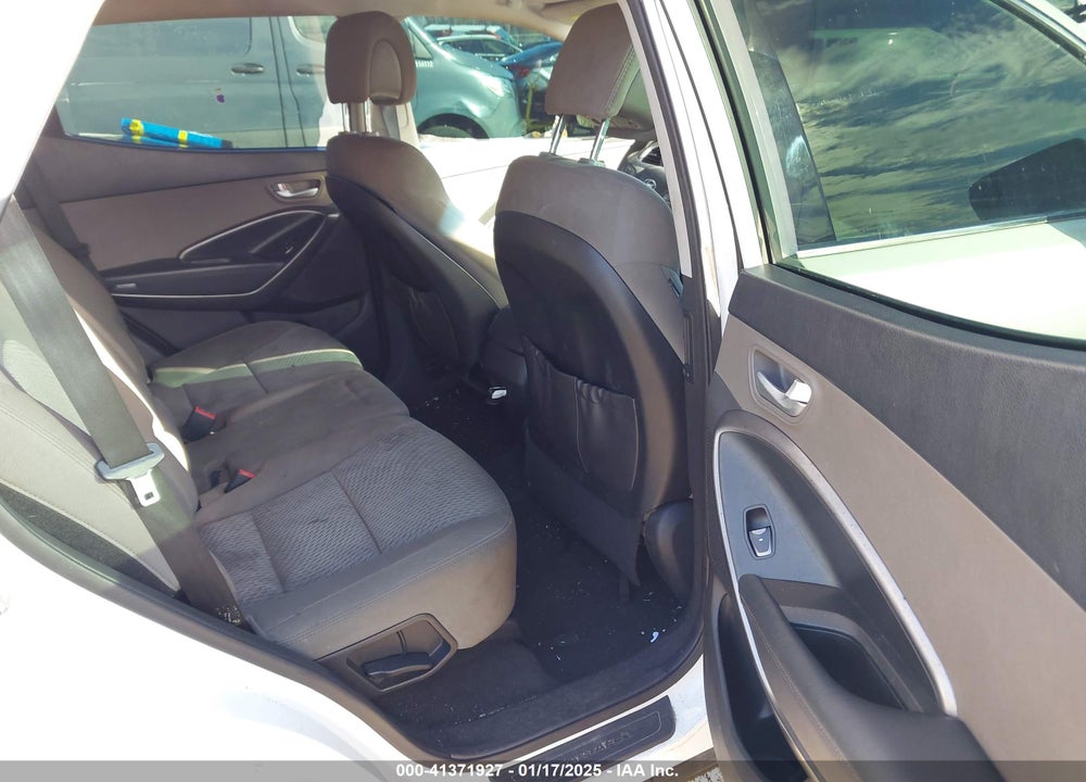 2014 HYUNDAI SANTA FE SPORT 2.4L VIN: 5XYZT3LB8EG201613