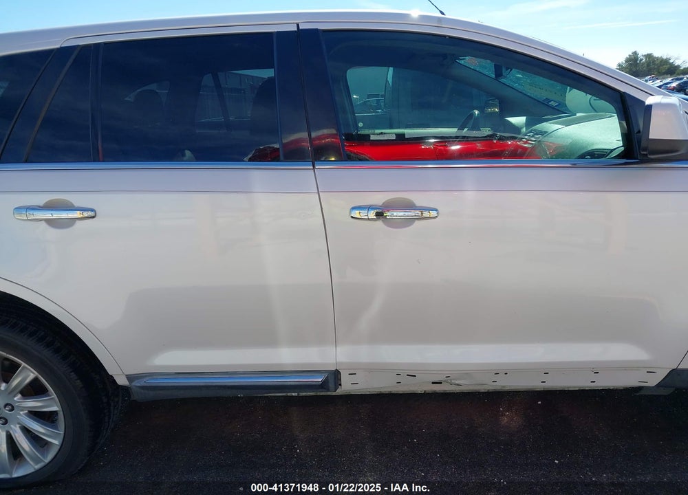 2011 LINCOLN MKX VIN: 2LMDJ6JK1BBJ02250