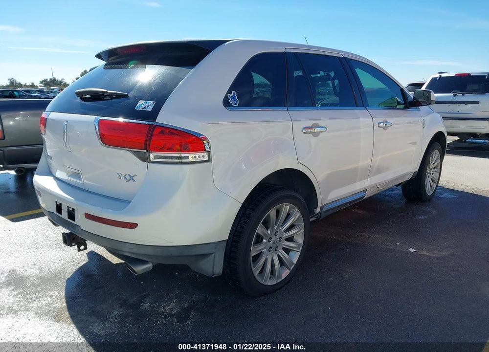2011 LINCOLN MKX VIN: 2LMDJ6JK1BBJ02250