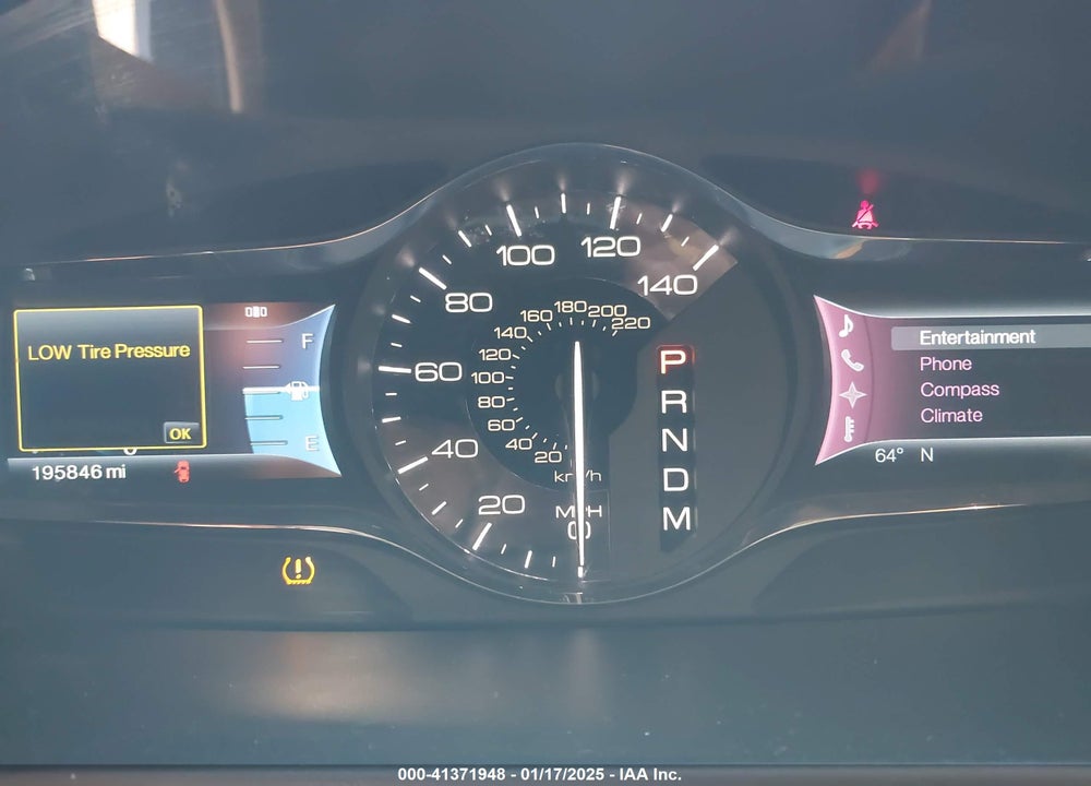 2011 LINCOLN MKX VIN: 2LMDJ6JK1BBJ02250
