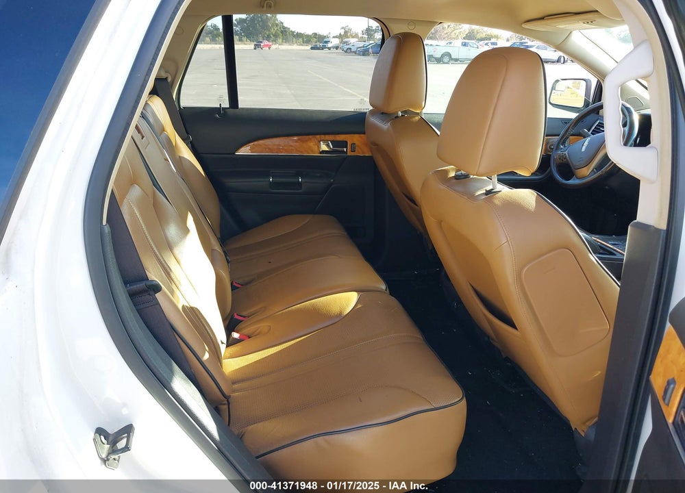 2011 LINCOLN MKX VIN: 2LMDJ6JK1BBJ02250
