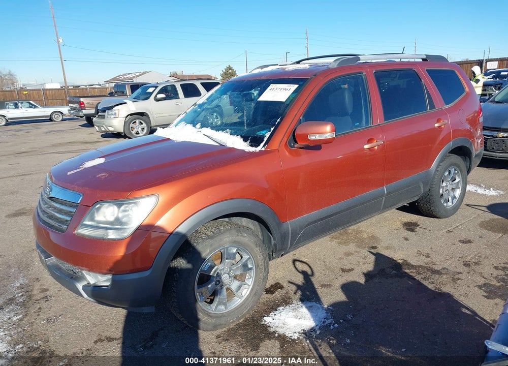 2009 KIA BORREGO EX V6 VIN: KNDJH741295034028