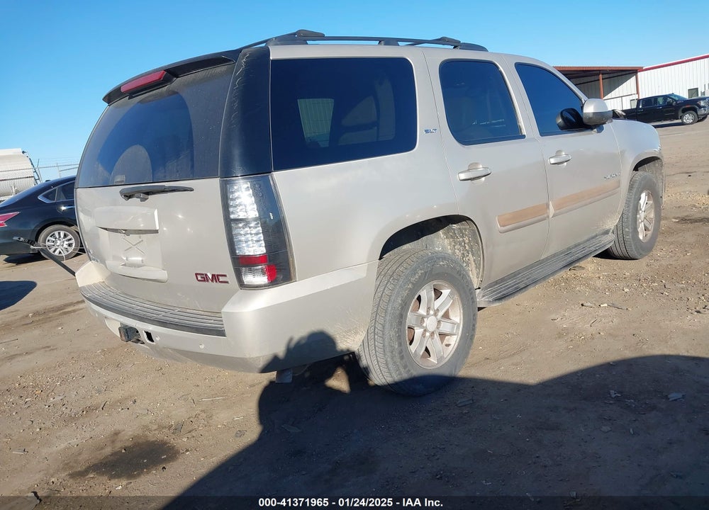 2007 GMC YUKON SLT VIN: 1GKFK13067J382064