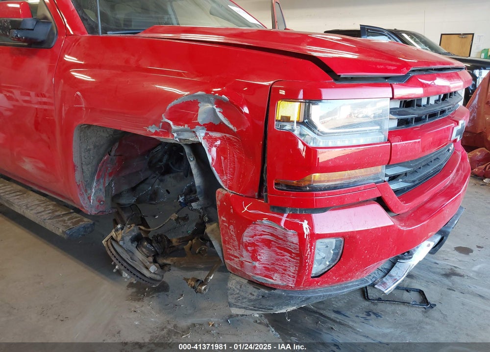 2016 CHEVROLET SILVERADO 1500 2LT VIN: 3GCUKREC1GG155892