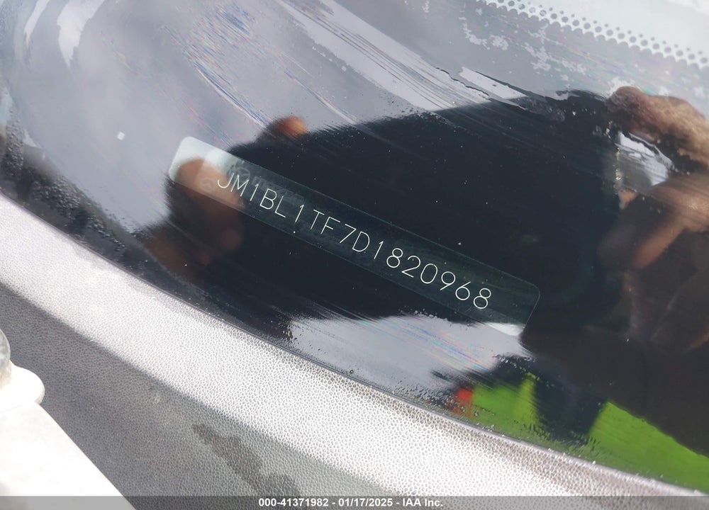 2013 MAZDA MAZDA3 VIN: JM1BL1TF7D1820968