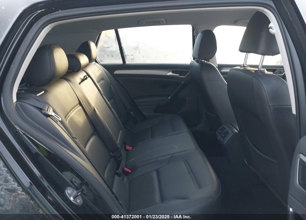 2015 VOLKSWAGEN GOLF TDI S 4-DOOR VIN: 3VWRA7AU0FM013171