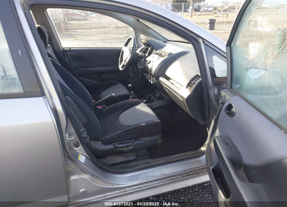 2007 HONDA FIT SPORT VIN: JHMGD37637S019640