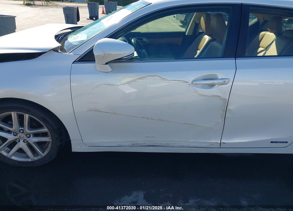 2014 LEXUS CT 200H VIN: JTHKD5BH5E2203604