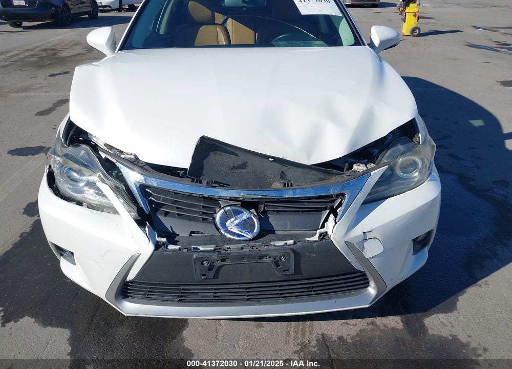 2014 LEXUS CT 200H VIN: JTHKD5BH5E2203604