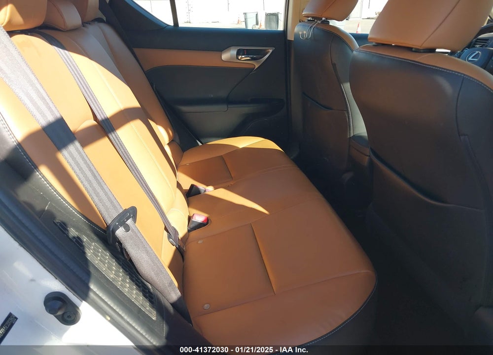 2014 LEXUS CT 200H VIN: JTHKD5BH5E2203604