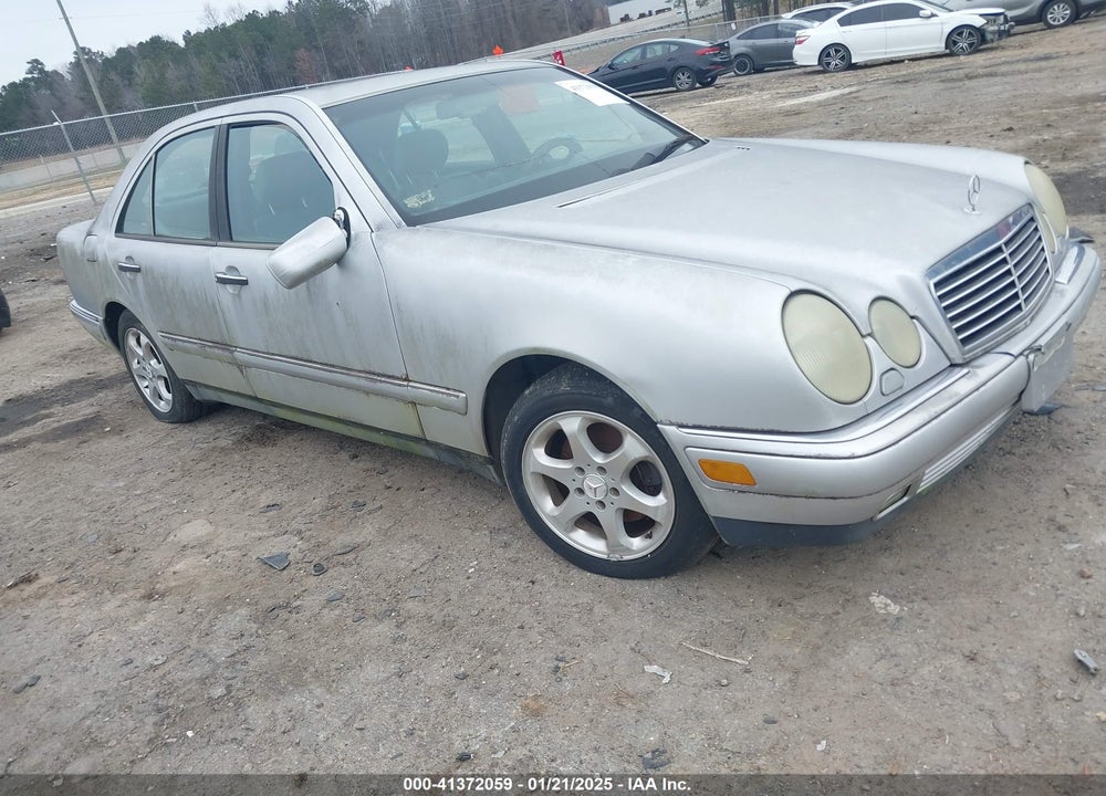 1997 MERCEDES-BENZ E 320 VIN: WDBJF55F7VJ033848