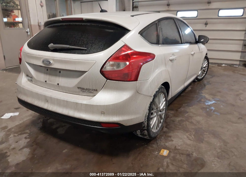 2014 FORD FOCUS VIN: 1FADP3N24EL184959