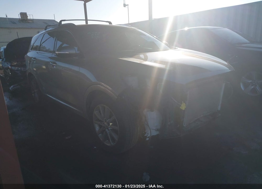 2016 KIA SORENTO 3.3L SXL VIN: 5XYPKDA56GG174783