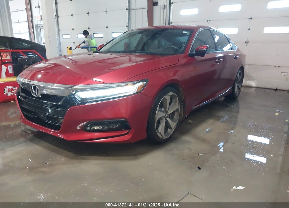 2018 HONDA ACCORD VIN: 1HGCV2F90JA005924