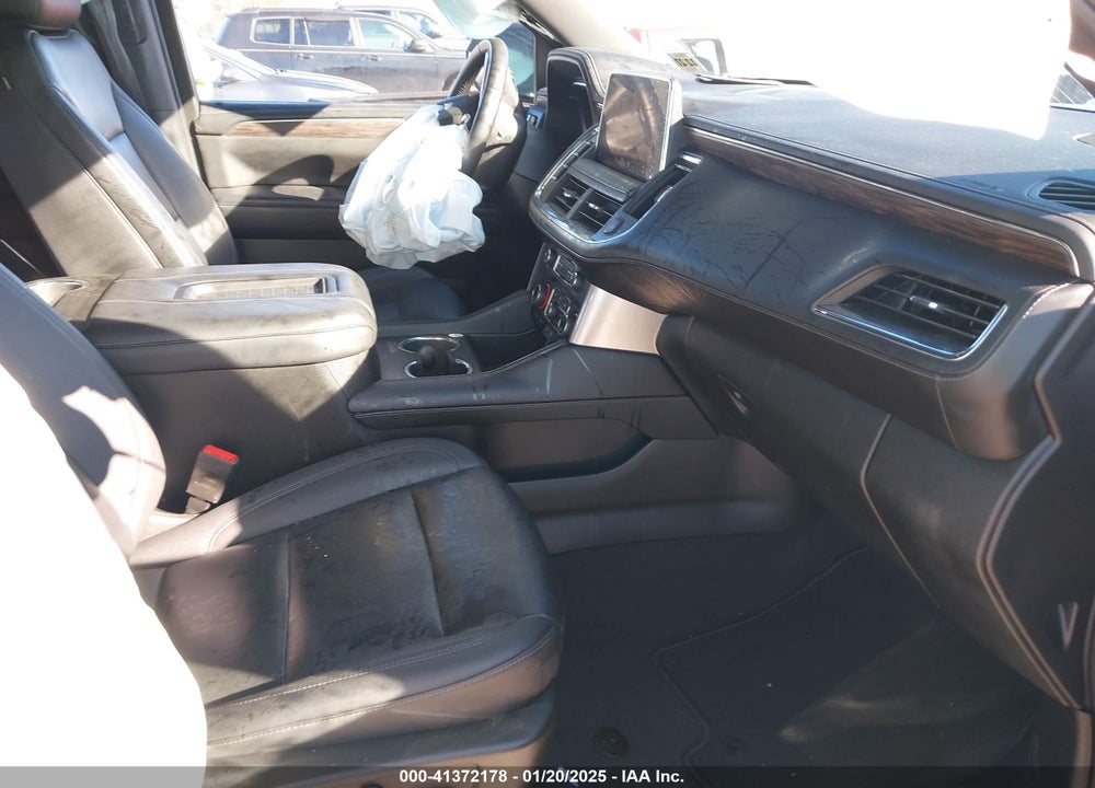 2023 CHEVROLET SUBURBAN 4WD LT VIN: 1GNSKCKD9PR239368