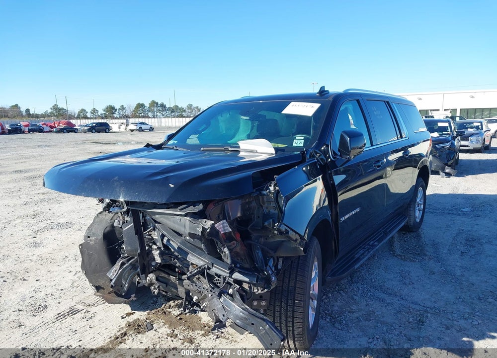 2023 CHEVROLET SUBURBAN 4WD LT VIN: 1GNSKCKD9PR239368