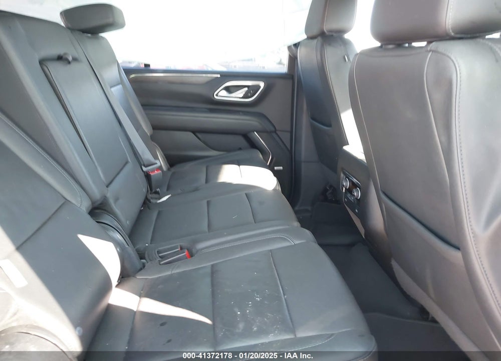 2023 CHEVROLET SUBURBAN 4WD LT VIN: 1GNSKCKD9PR239368