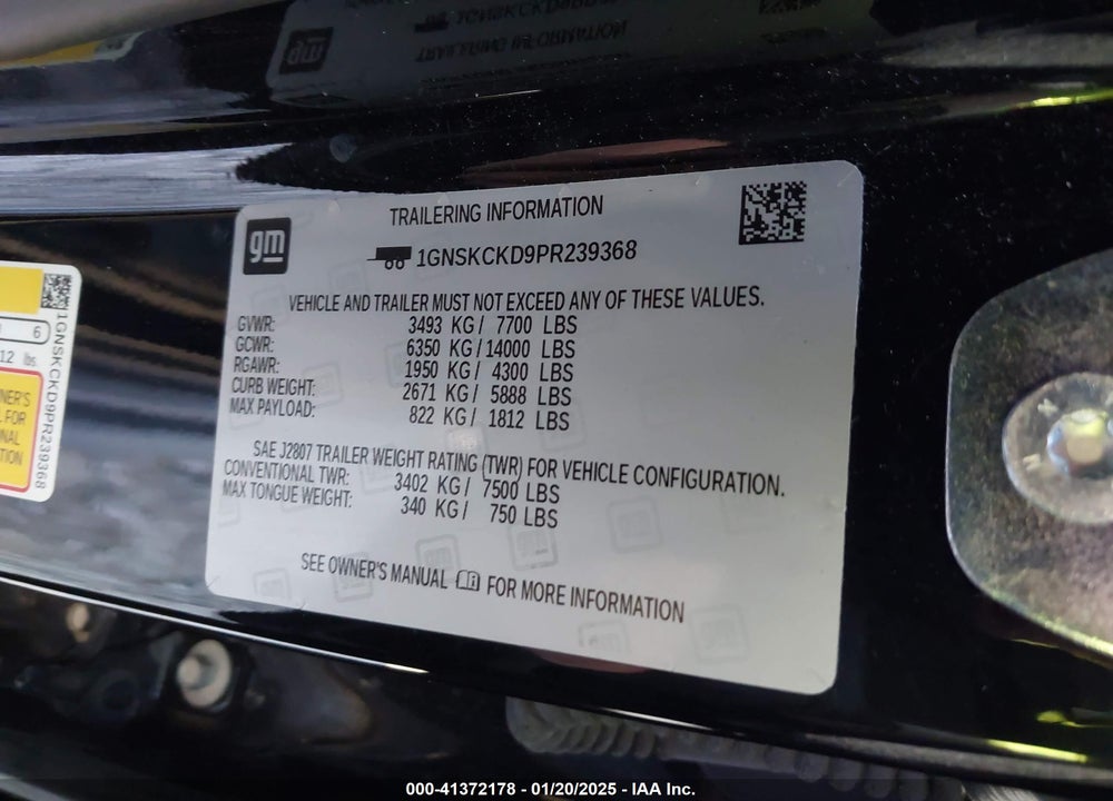 2023 CHEVROLET SUBURBAN 4WD LT VIN: 1GNSKCKD9PR239368