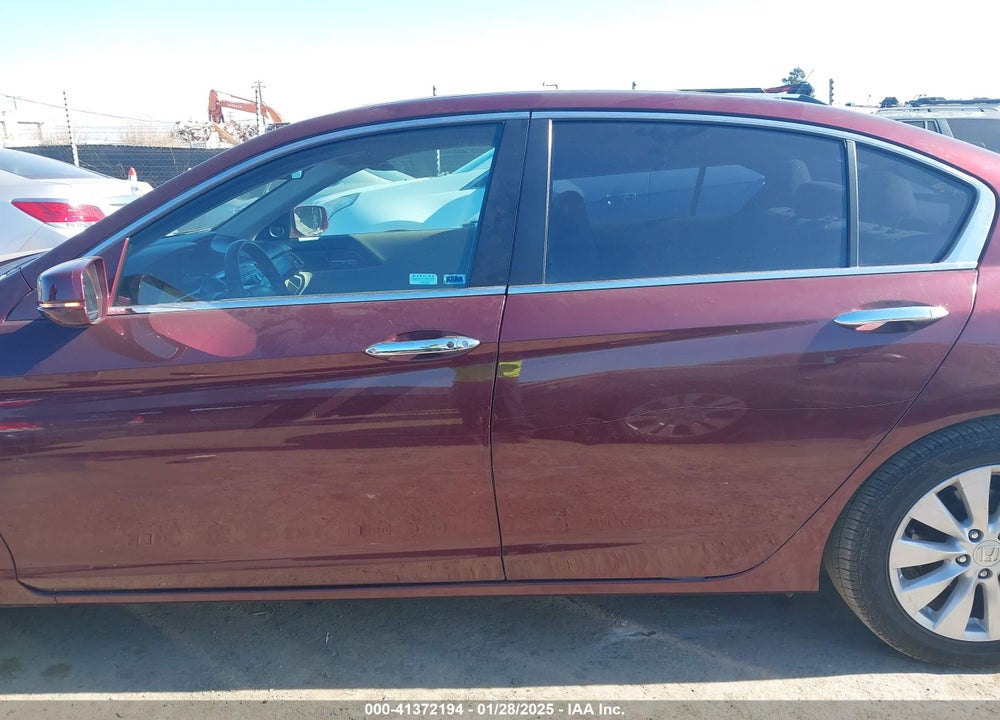 2013 HONDA ACCORD VIN: 1HGCR2F7XDA251760