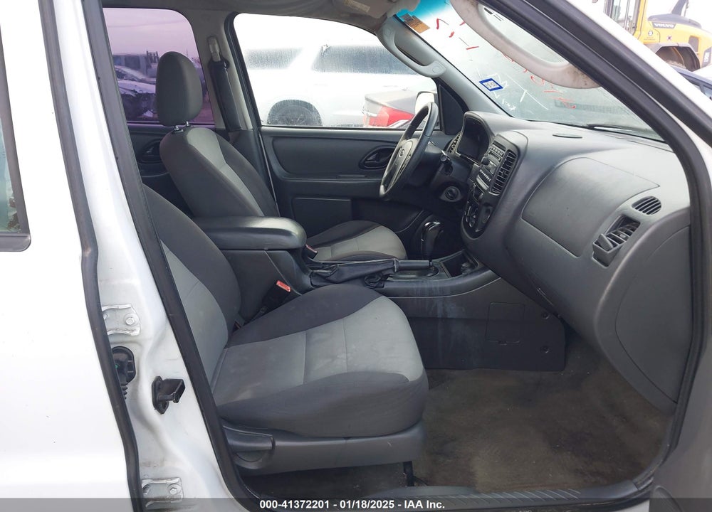 2007 FORD ESCAPE XLS/XLS MANUAL VIN: 1FMYU02Z57KB37979