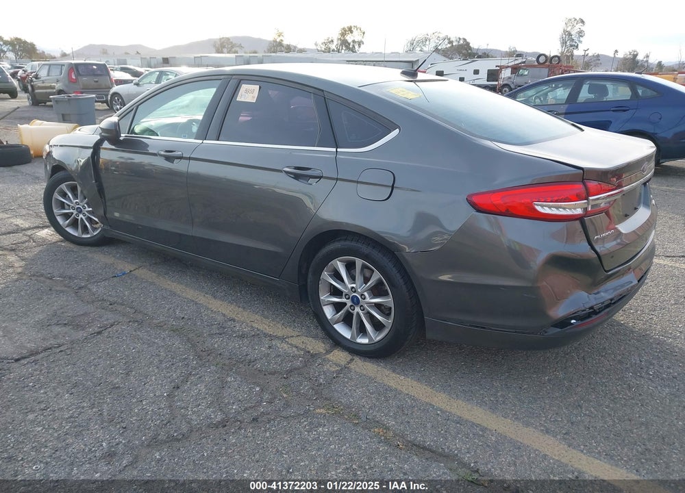 2017 FORD FUSION VIN: 3FA6P0HDXHR343235