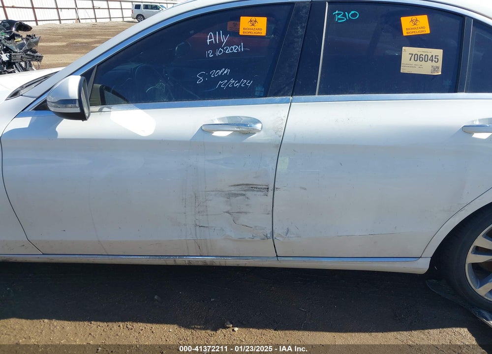 2018 MERCEDES-BENZ C 300 VIN: 55SWF4JB4JU265764