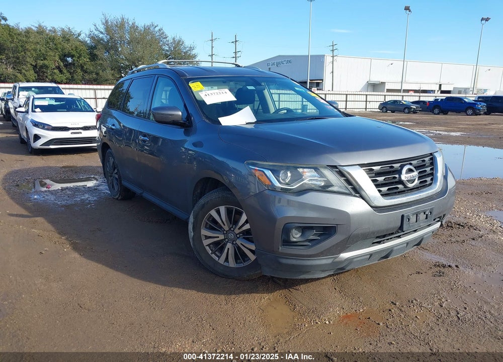 2018 NISSAN PATHFINDER S VIN: 5N1DR2MN3JC666080
