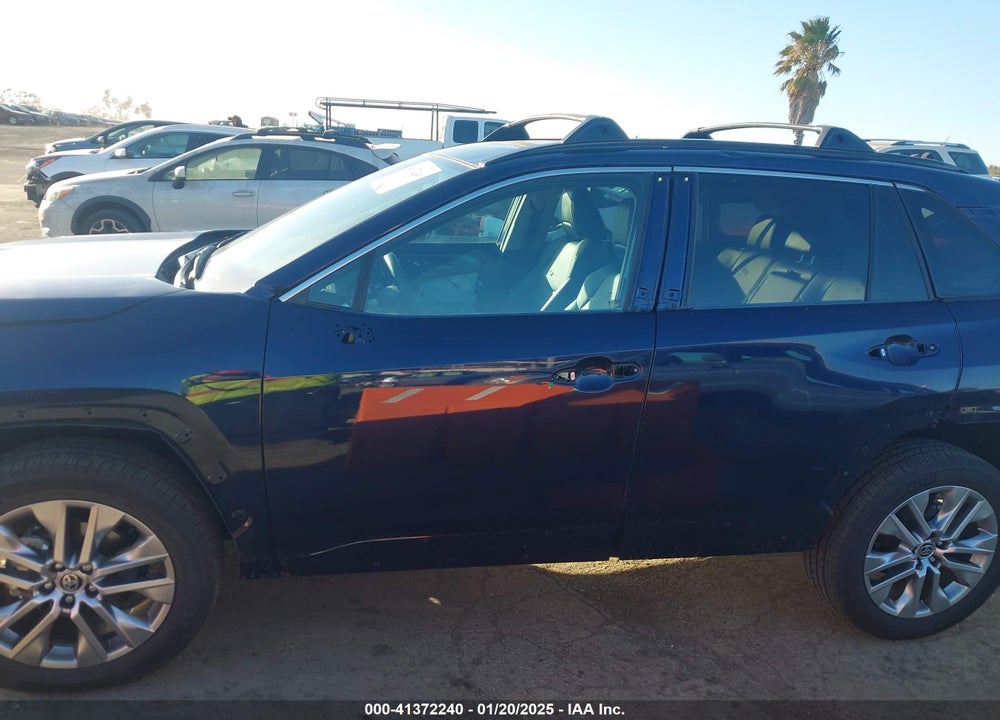 2024 TOYOTA RAV4 XLE PREMIUM VIN: 2T3A1RFV4RW410222