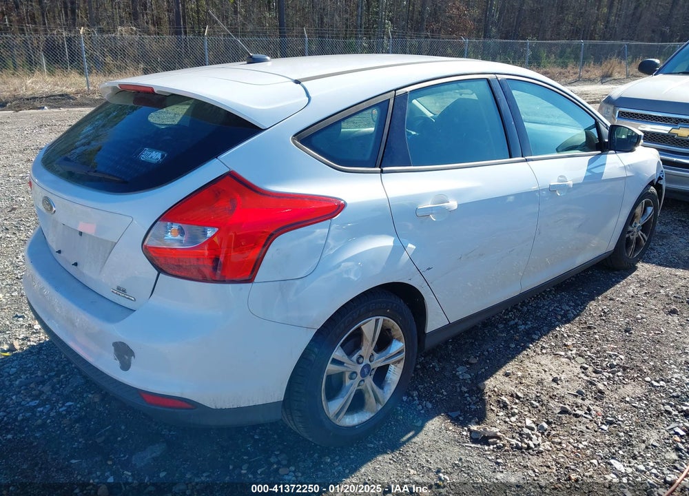 2013 FORD FOCUS VIN: 1FADP3K24DL132671