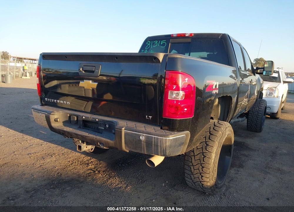 2013 CHEVROLET SILVERADO 1500 VIN: 3GCPKSE21DG164521
