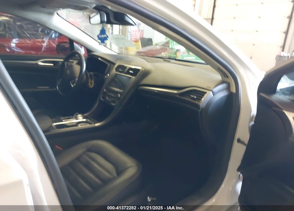 2017 FORD FUSION ENERGI SE LUXURY VIN: 3FA6P0PUXHR277948