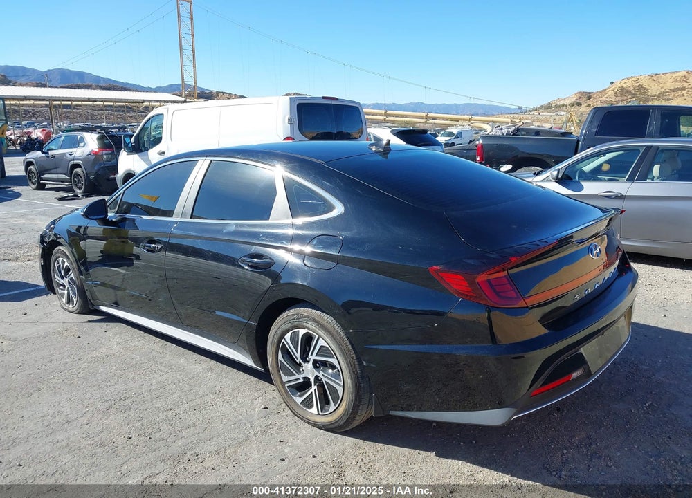 2021 HYUNDAI SONATA VIN: KMHL24JJ1MA023692